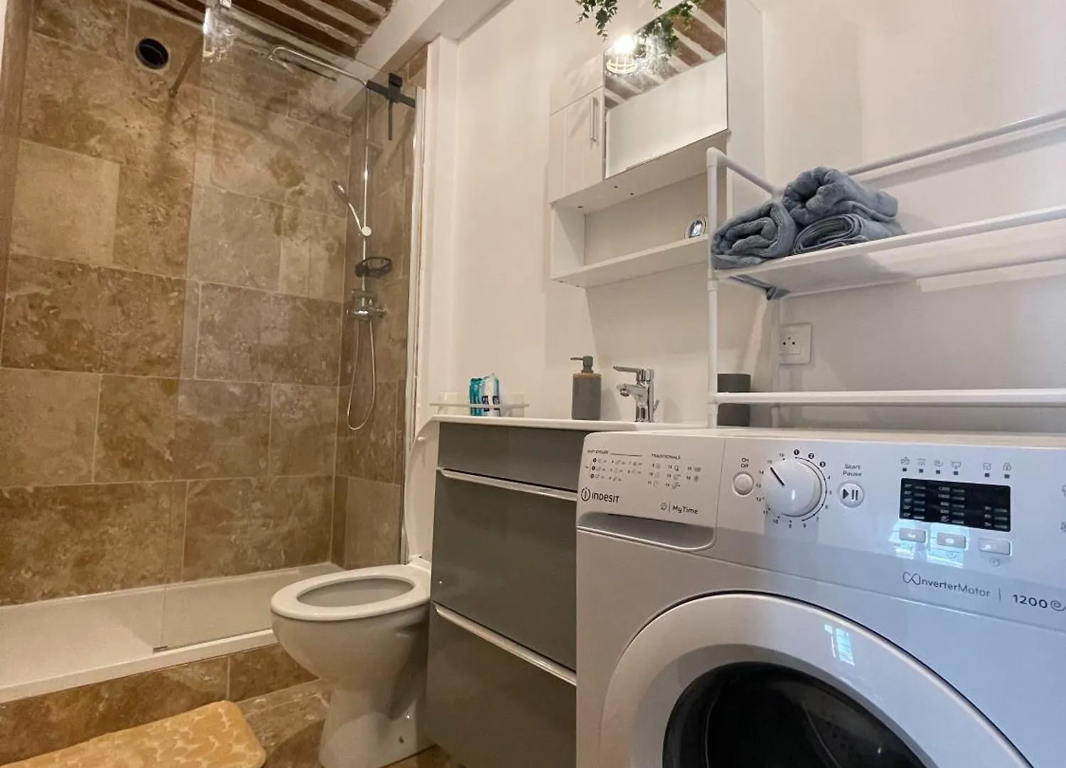 Le Nid D'Abeille, La Ruche Rurale Apartment Manosque